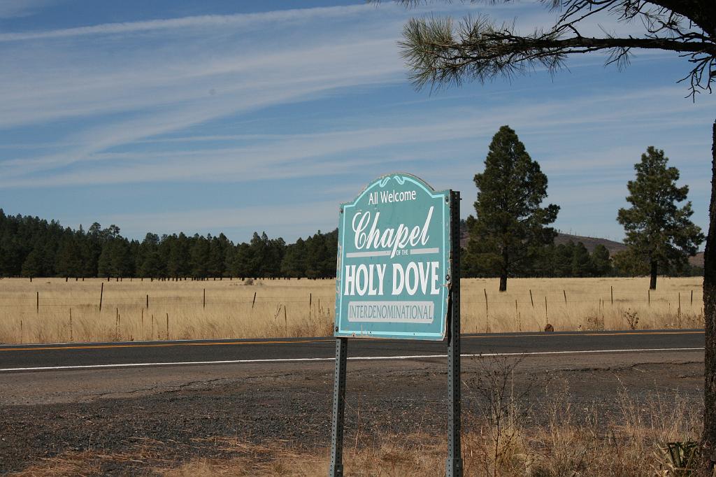 20081026 Grand Canyon 077.jpg - Just down the road from the buffalos, Chapel of the Holy Dove
